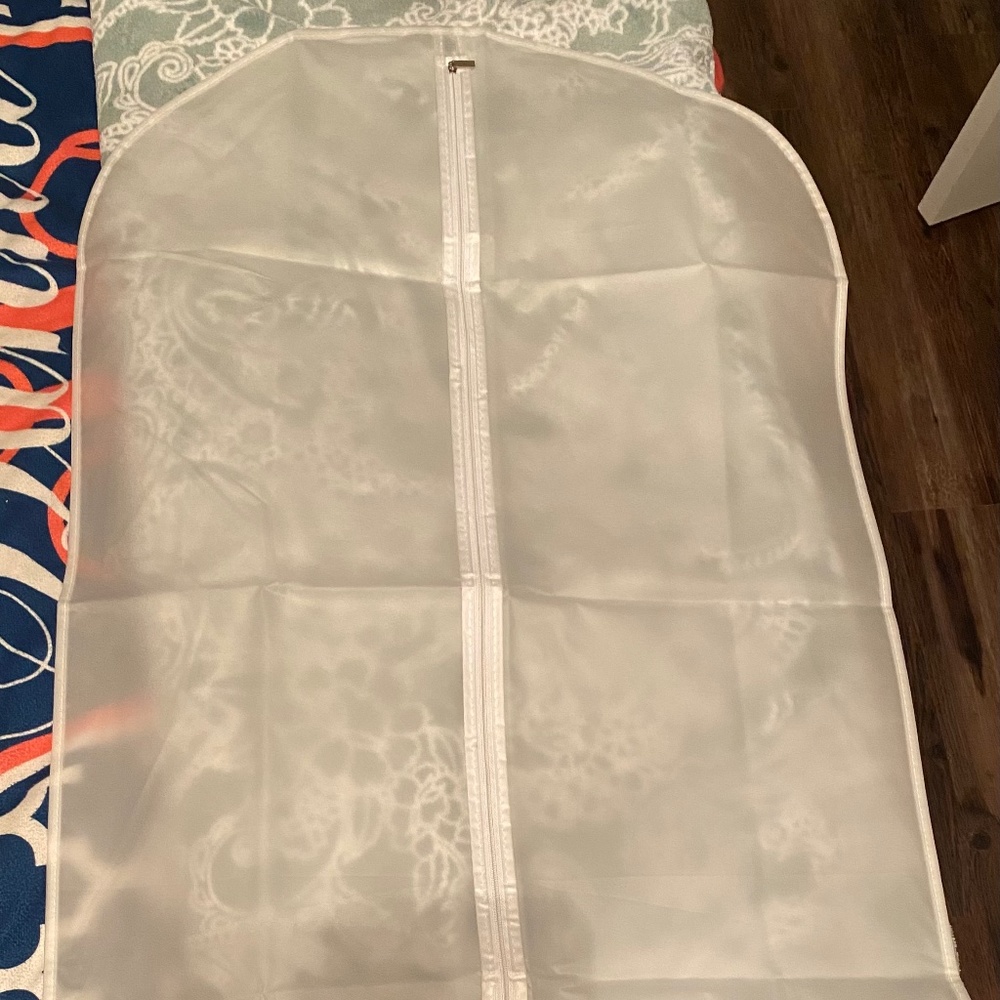 Suit bags